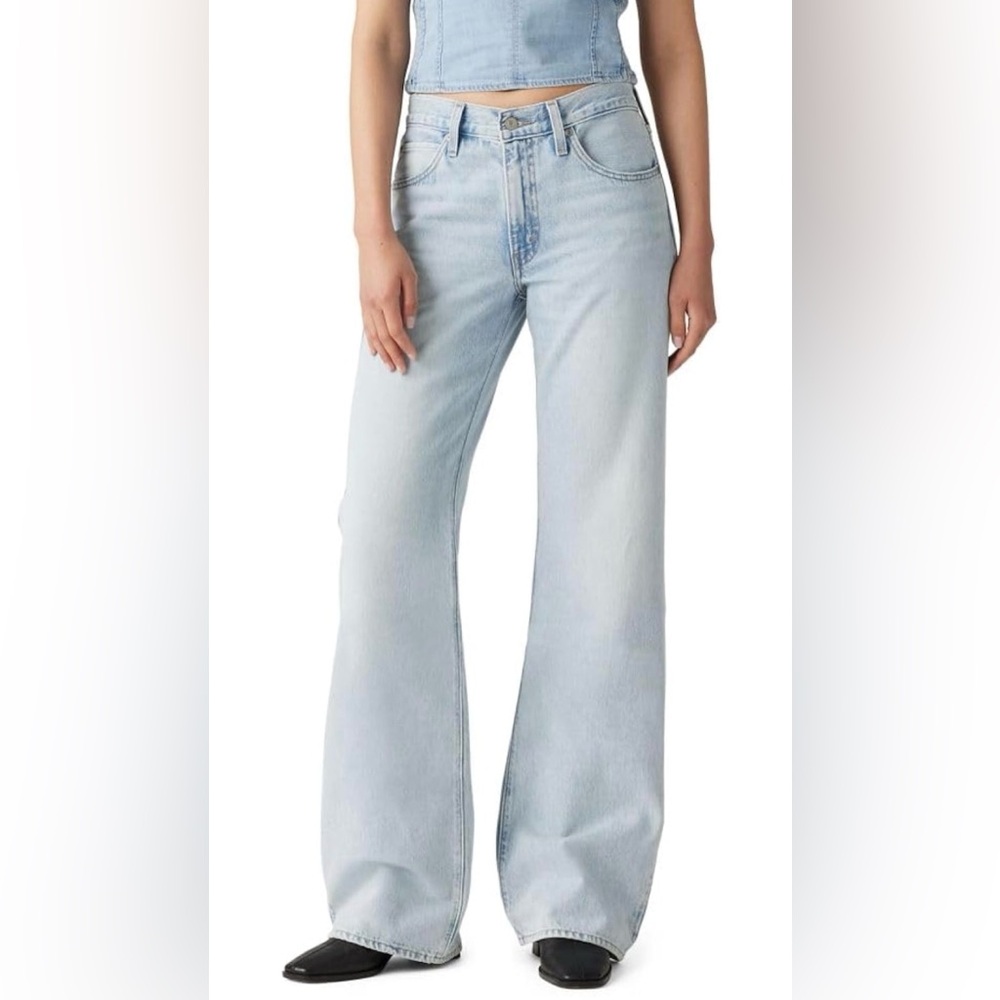 Levi's Women's 94 Baggy Jeans Light Blue STRAIGHT LEG A MID‎ RISE 27X31 NWT #7